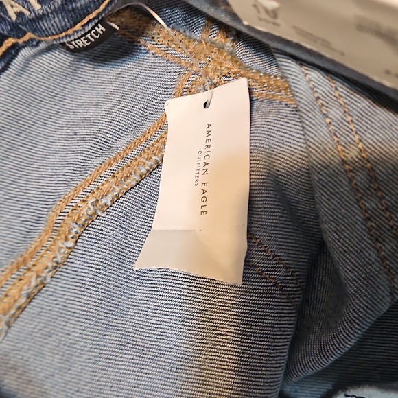 NWT American Eagle 90's Straight High Waisted Jeans - Picture 14 of 14